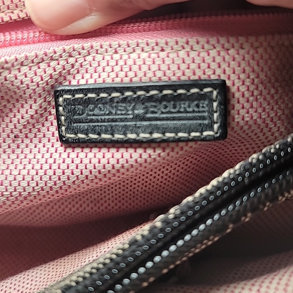 DOONEY & BOURKE Gray and Black Silver Buckle Signature Satchel Purse - Picture 4 of 9